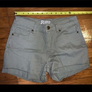 R 1893 olive green size 4 shorts summer womens teen comfortable casual